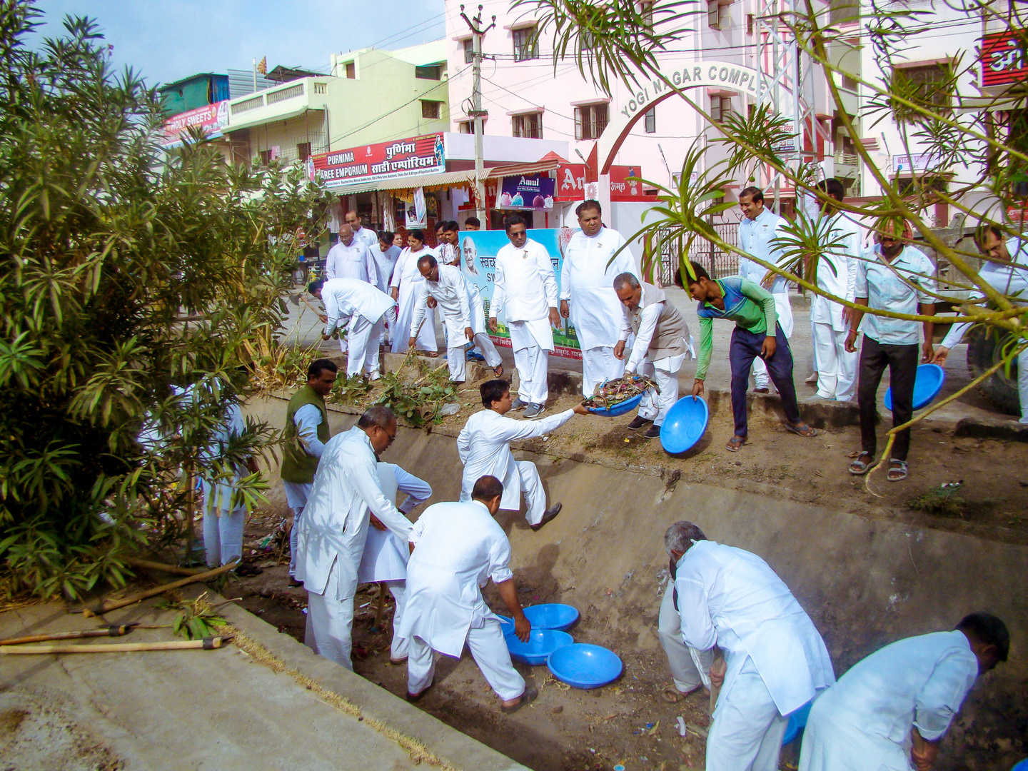 Brahma kumaris swatchta abhiyaan - 10