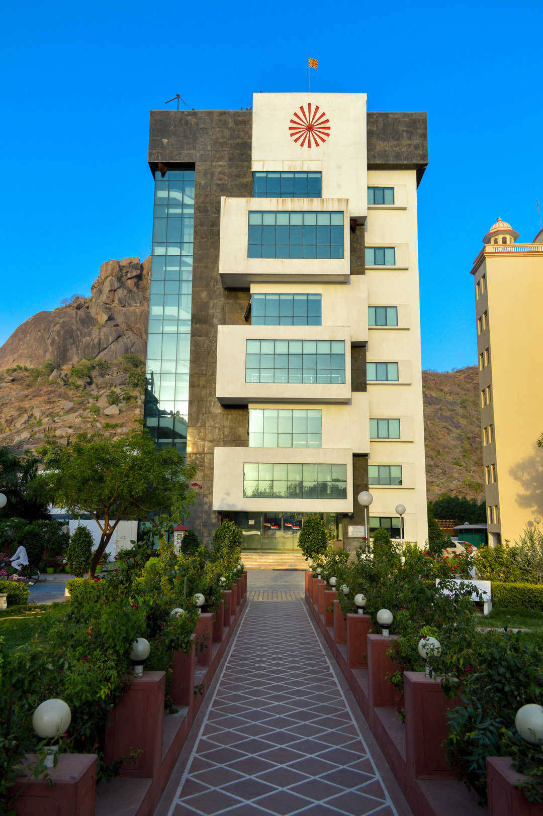 Brahma kumaris manmohini didi complex - 17