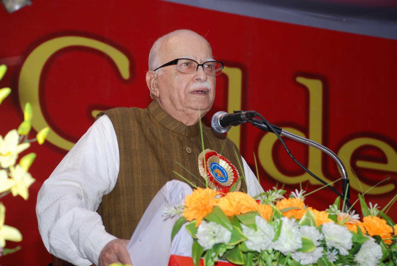 Lk advani at brahma kumaris