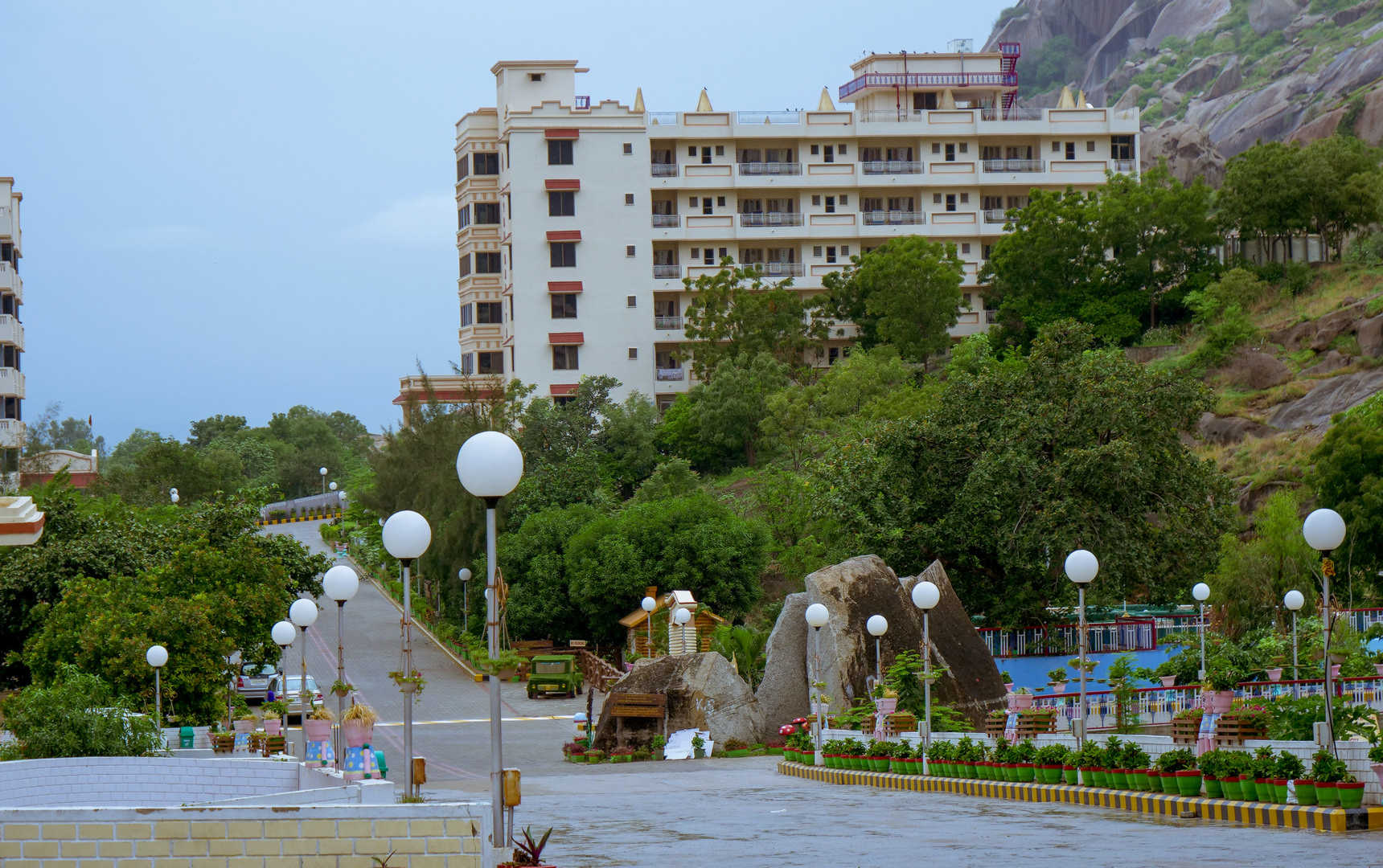 Brahma kumaris anand sarovar abu road 4