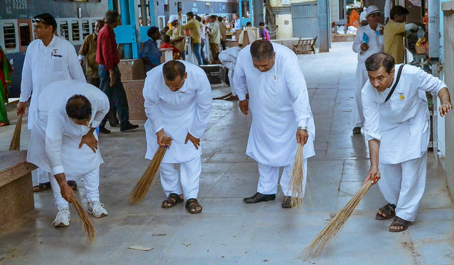 Brahma kumaris swatchta abhiyaan - 2