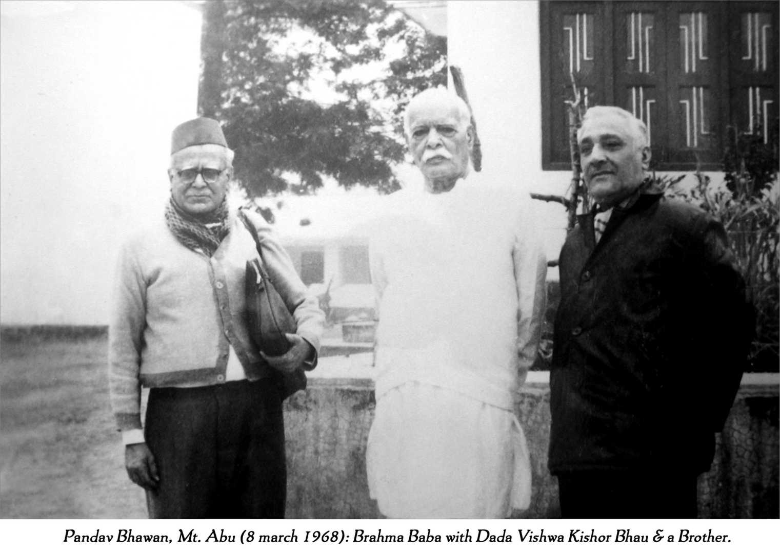Baba with dada vishwakishor bhau