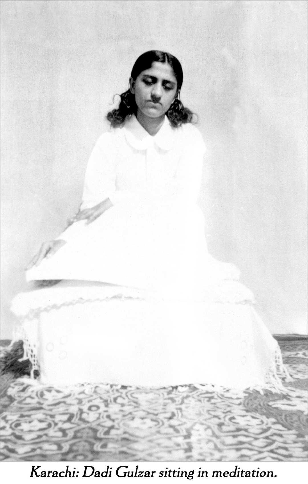 Dadi gulzar in meditation