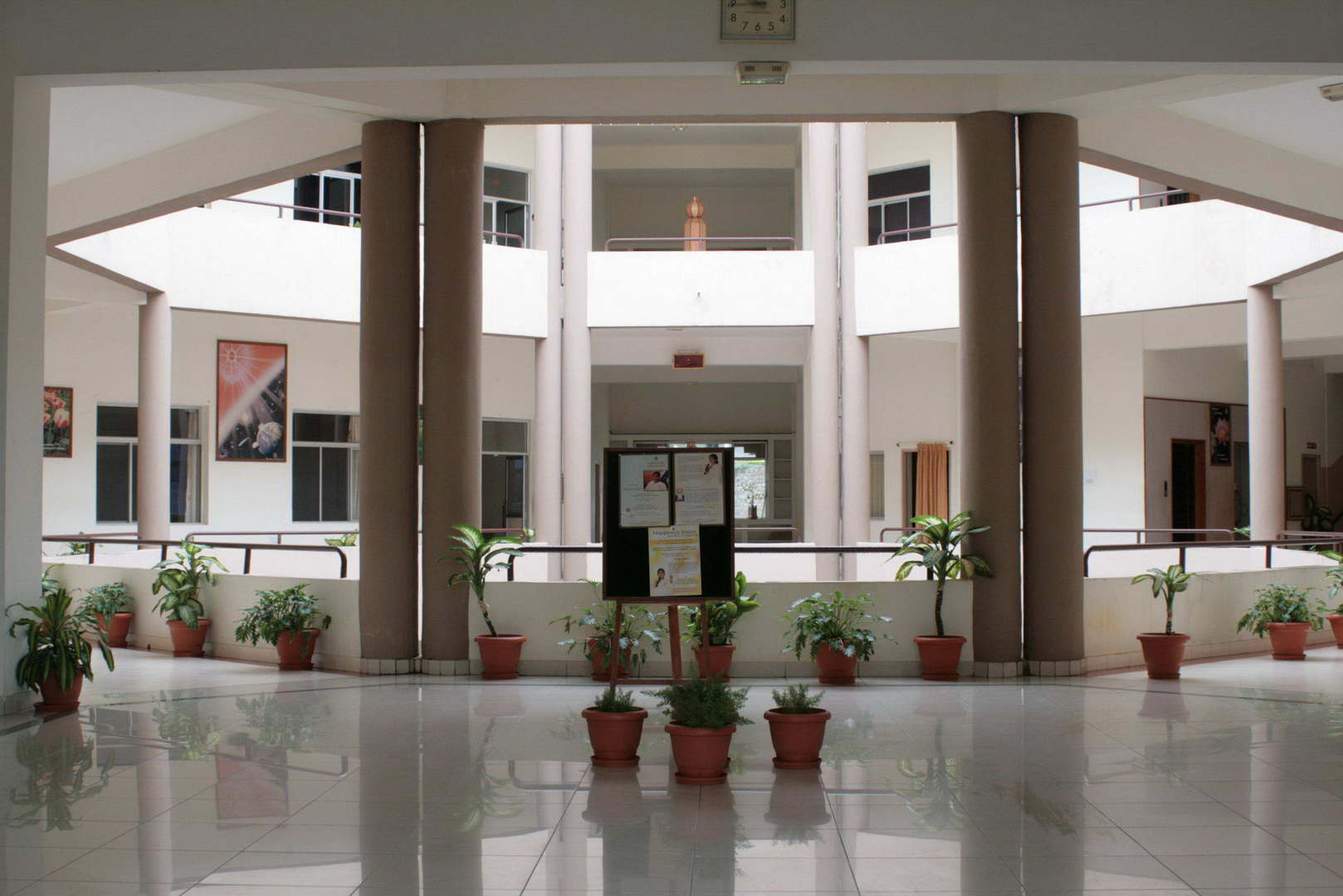 Gyan yog bhawan brahma kumaris shanti sarovar hyderabad