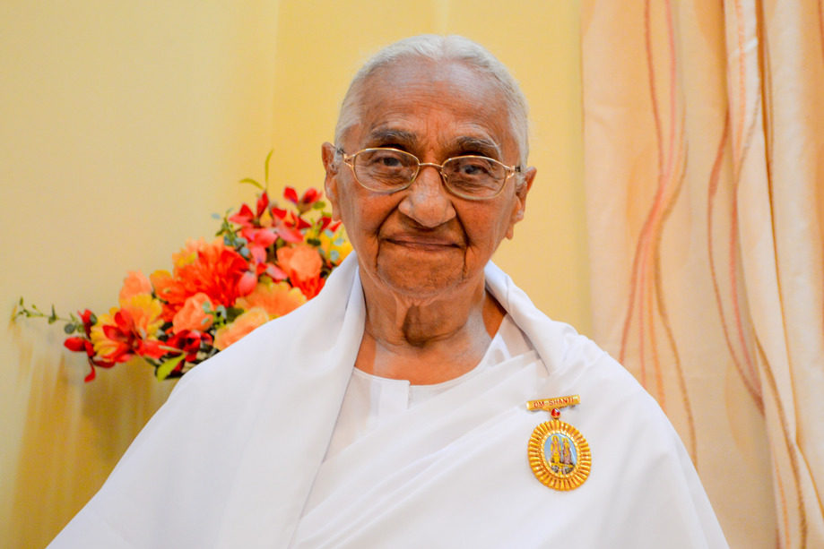 Journey 87 Dadi Ratan Mohini Ji 2016 3 e1633943942509