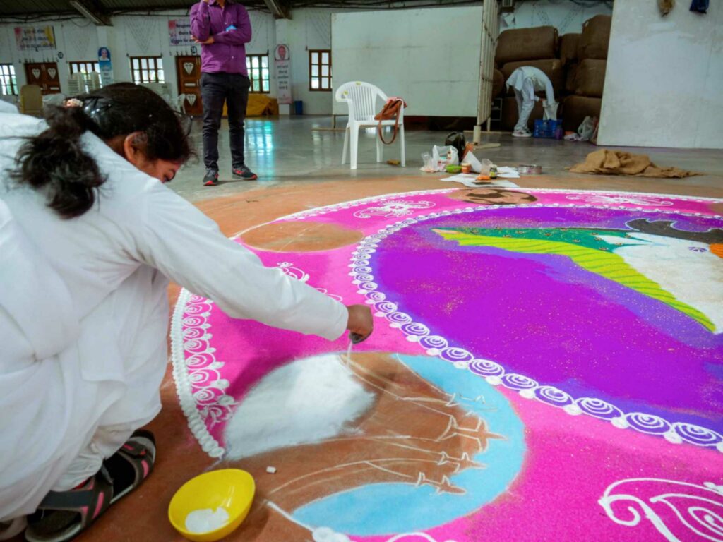 01 rangoli amritmahotsav shantivan