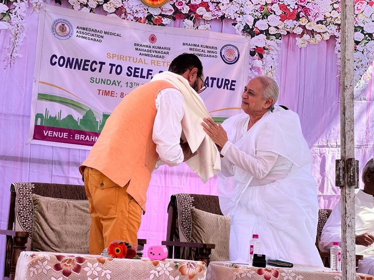Spiritual retreat connect to self soil and nature am 01 - brahma kumaris | official