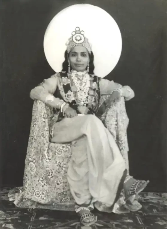 Didi manmohini 2 brahma kumaris | official Didi manmohini ji old 12 - brahma kumaris | official