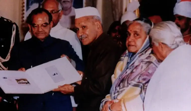 1. 12 dadiji with shankar dayal sharma int women day