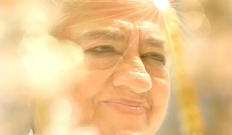 1. 18 dadi gulzar_ the power of silence and peace-int women day