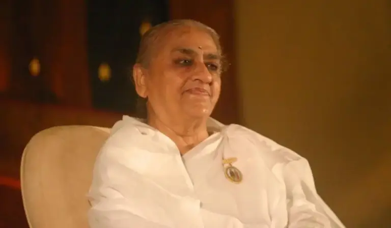 1. 20 dadi gulzar silence power-int women day